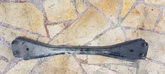 Volvo V60 Engine mount bracket 30699889