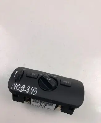 Volvo V40 Light switch 30739424