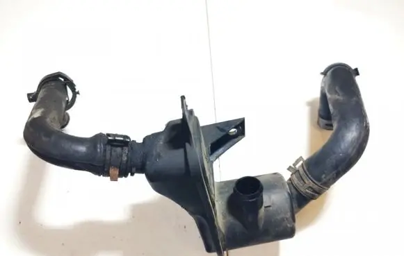 Breather/breather pipe/hose