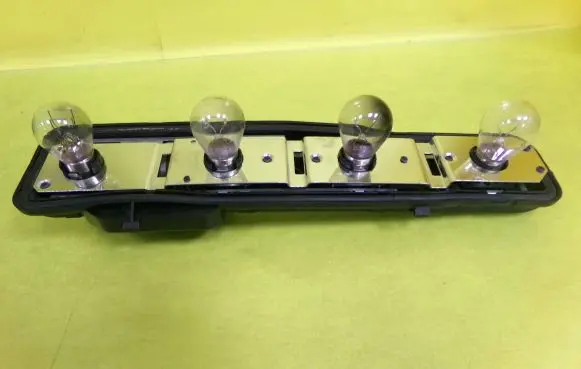 Opel Astra G Tail light bulb cover holder