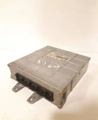 Audi A4 S4 B5 8D Engine control unit/module 8D0907557B 26SA3901 0261203554