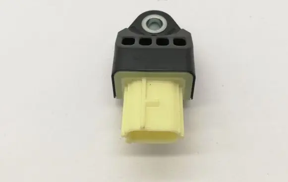 Toyota Auris E180 Airbag deployment crash/impact sensor 8983102160