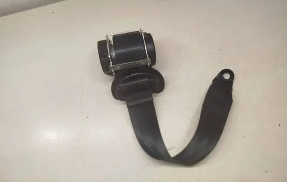 Land Rover Discovery Sport Rear seatbelt 629397600B