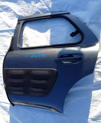 Citroen C4 Cactus Rear door 
