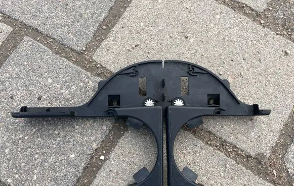 BMW 5 E39 Cup holder 8190205