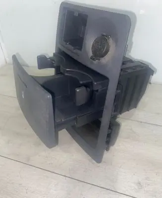 KIA Sorento Cup holder 846553E000