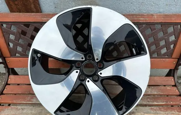 BMW i8 R20 alloy rim 