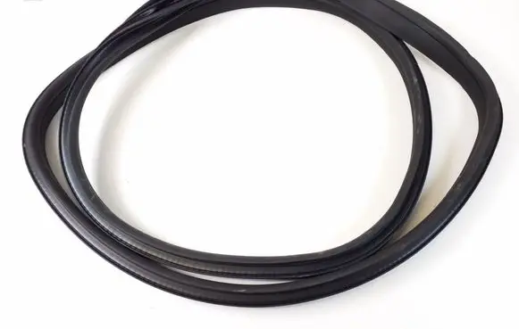 Mercedes-Benz CLA C117 X117 W117 Rear door rubber seal (on body) A1176920176