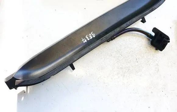 Mercedes-Benz EQB Windshield washer spray nozzle 00096506cp