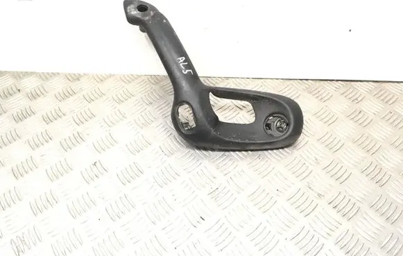 Opel Vectra B Rear door handle trim 90503252 90379282 42549
