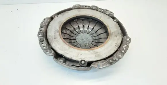 Nissan Primera Pressure plate 30210AU600
