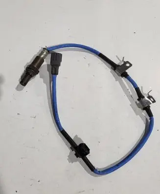 Nissan Qashqai Lambda probe sensor 09b28 1020