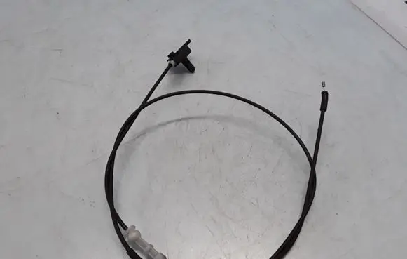 Engine bonnet/hood lock release cable