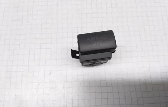 Seat Ibiza III (6L) Other switches/knobs/shifts 6L1919235A