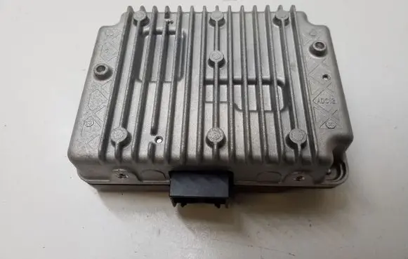 Jeep Cherokee Voltage converter inverter 56029609AB