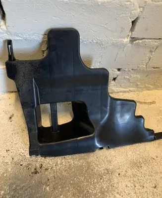 Toyota Auris E180 Dashboard lower bottom trim panel 5560602140