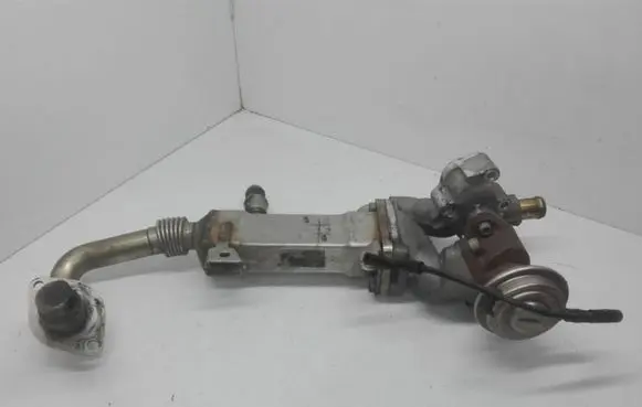 Audi A8 S8 D3 4E EGR valve cooler 057131512G 057131636