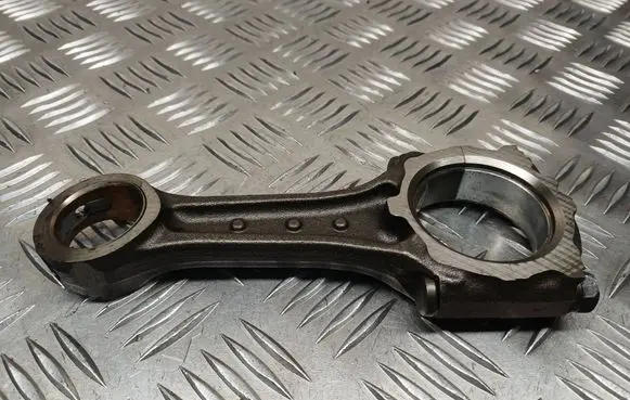 Opel Astra H Connecting rod/conrod 