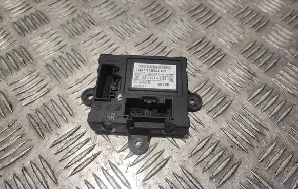 Jaguar XF X250 Door control unit/module 7G9T14B533