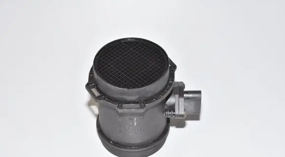 BMW 5 E39 Mass air flow meter 0280217814 1433567