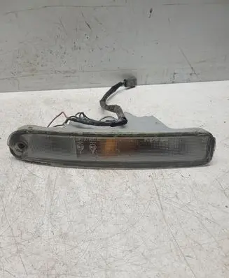 Mazda 323 F Front indicator light 121534B