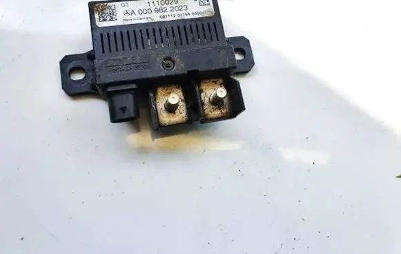 Mercedes-Benz Vito Viano W639 Other relay a00098220323 111002910