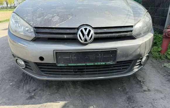 Volkswagen Golf VI Front bumper LA7T