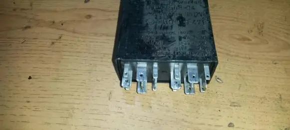 Audi A3 S3 8L Other relay 4b0919471 5kg00656804