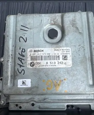 BMW 5 F10 F11 Engine control unit/module 8513242 0281017679