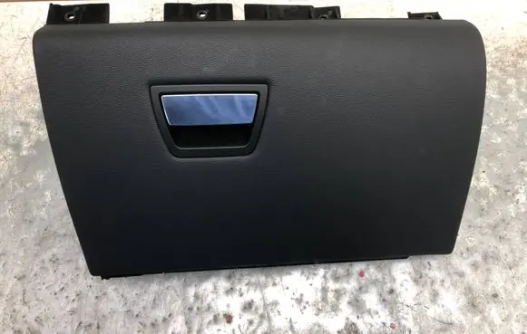 Maserati Quattroporte Glove box set 670010224BILI 670010224