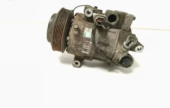 KIA Sportage Air conditioning (A/C) compressor (pump) 977012Y000