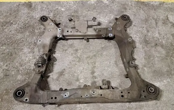 Volvo XC90 Front subframe 30776400 31277153 31406368
