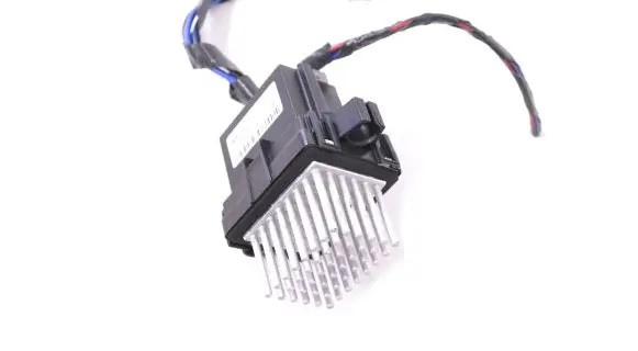 Chrysler 300C Heater blower motor/fan resistor W0591001