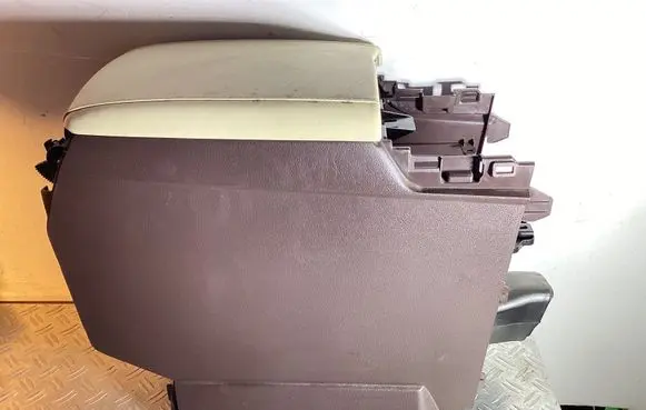 Lexus RX 450H Armrest 5891148070