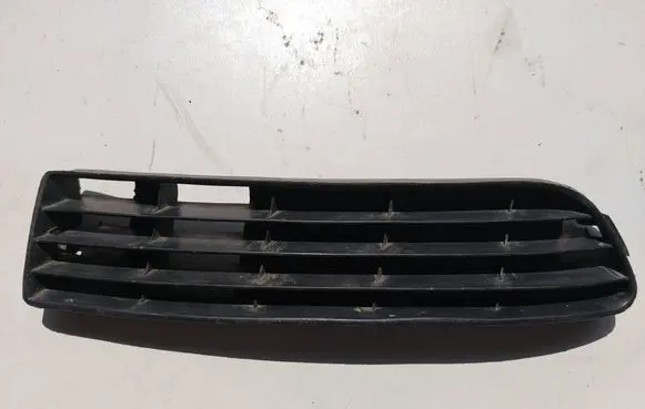 Audi A6 S6 C4 4A Front bumper lower grill 4A0807346 12069