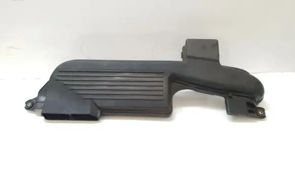 Mazda Premacy Air intake hose/pipe ZL0113200