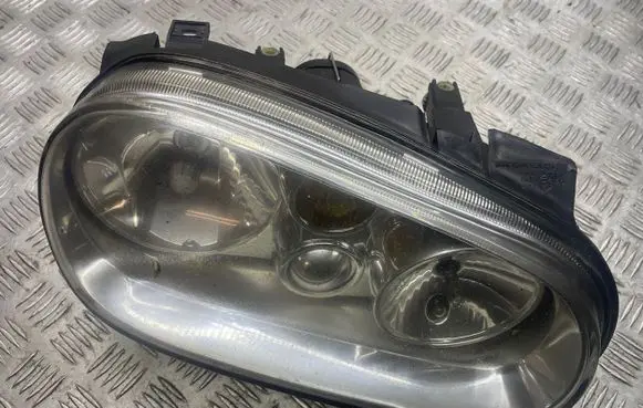 Volkswagen Golf IV Headlight/headlamp 1J1941010B 67742020