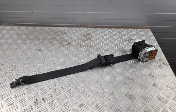 Audi A8 S8 D4 4H Rear seatbelt 4H0857805E