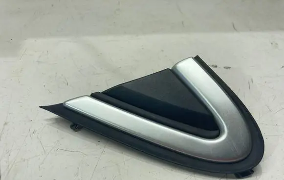 Volvo V40 Fender trim (molding) 31416471 31416473 31391028