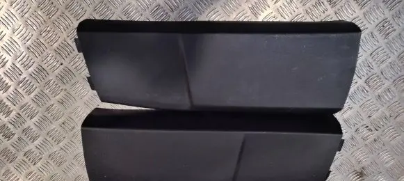 (B) pillar trim (bottom)