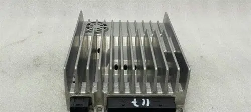 Mercedes-Benz C W204 Sound amplifier A2048709194