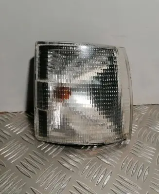 Front indicator light
