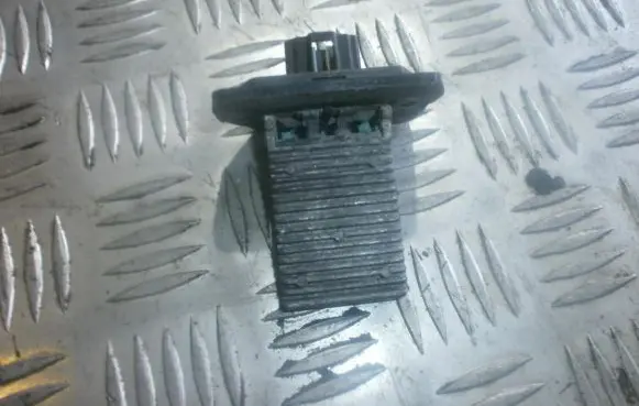 Hyundai Accent Heater blower motor/fan resistor