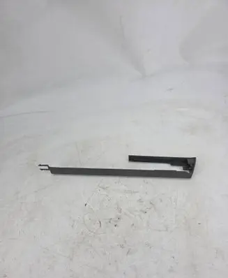 Audi Q7 4L Sliding door rail trim E9719907