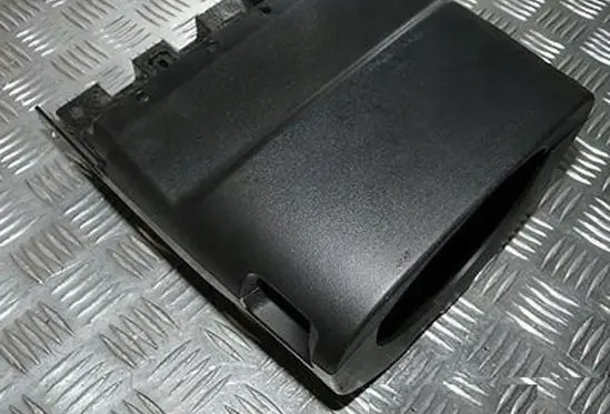Steering wheel column trim