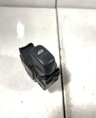 Volvo V70 Electric window control switch 30658696