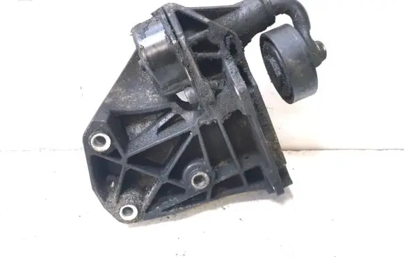 BMW 7 E65 E66 A/C compressor mount bracket 65320