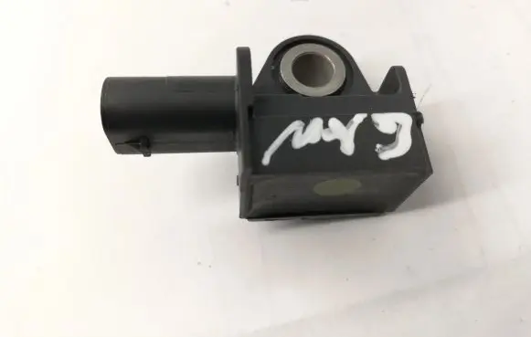 Mercedes-Benz C W205 Airbag deployment crash/impact sensor 2229051400