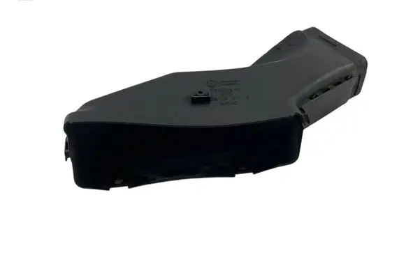 Audi A6 S6 C5 4B Air intake duct part 078129617E
