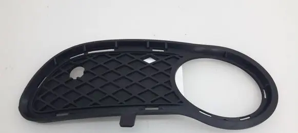 Mercedes-Benz CLC CL203 Front bumper lower grill A2038850923